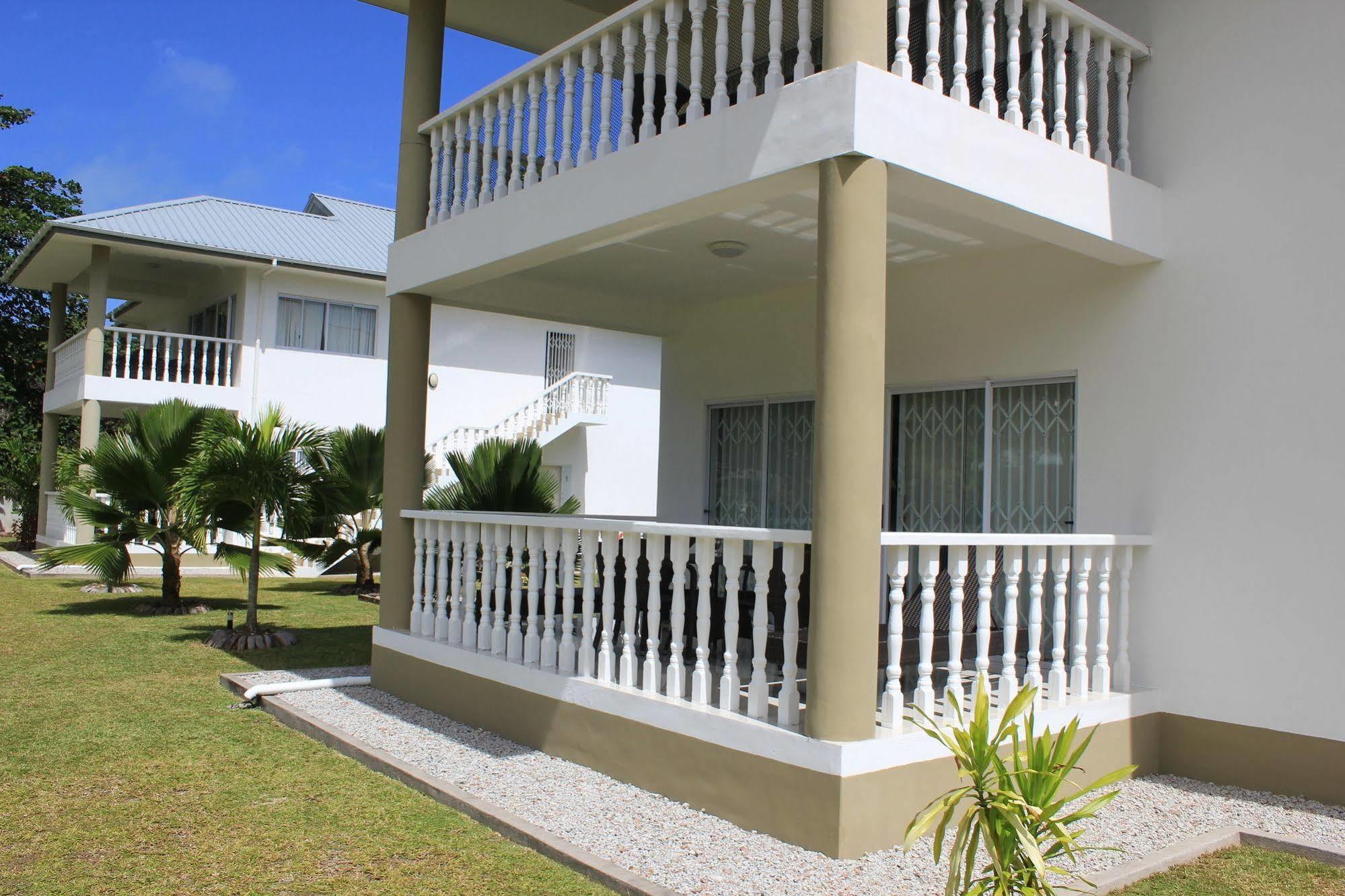 Casa Tara Villas Grand Anse  Exterior photo